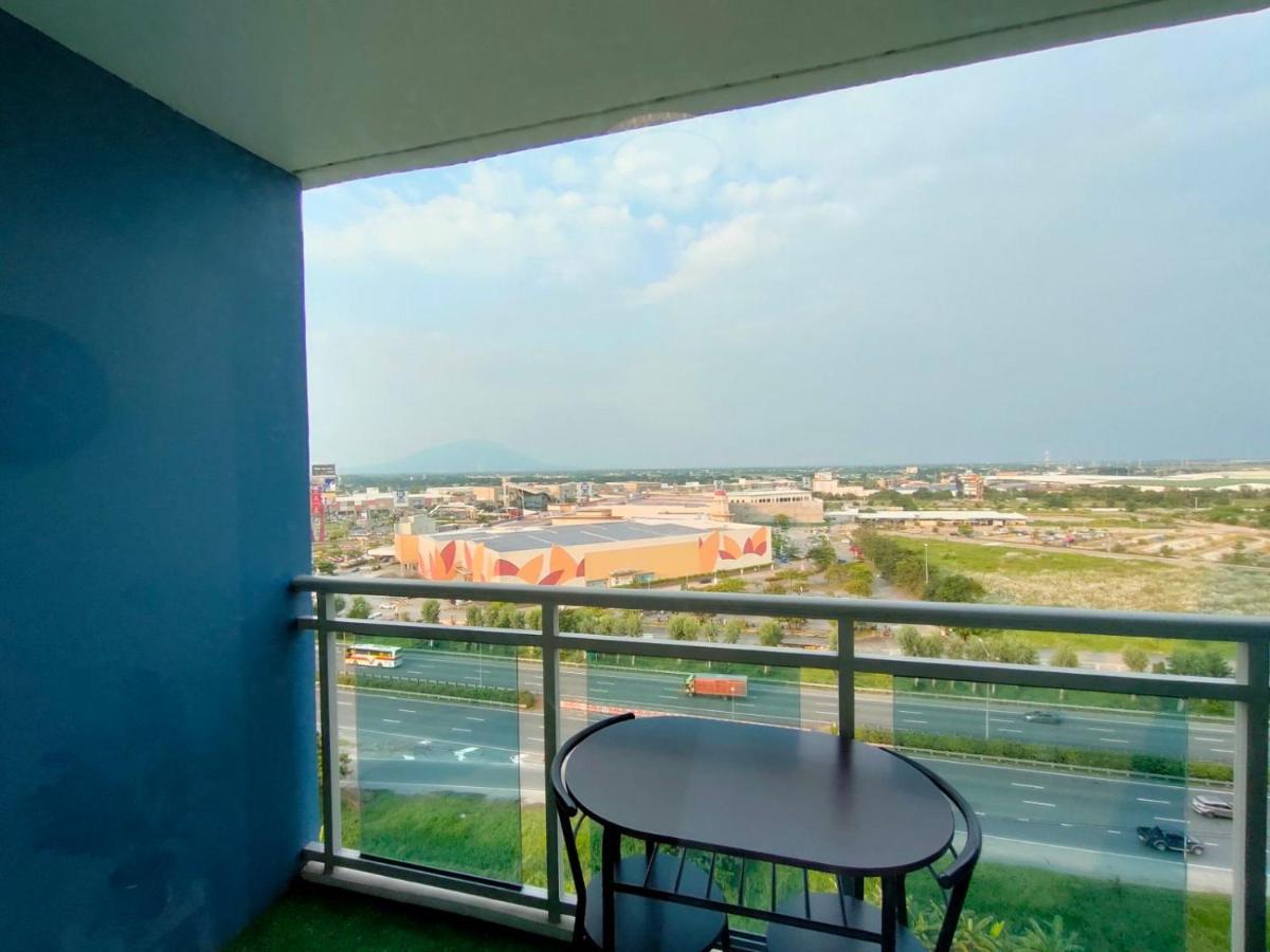 The Aces Crib At Azure North Pampanga Aparthotel Ngoại thất bức ảnh