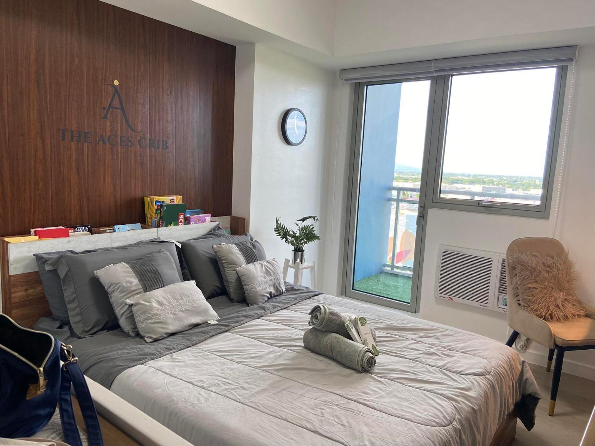 The Aces Crib At Azure North Pampanga Aparthotel Ngoại thất bức ảnh